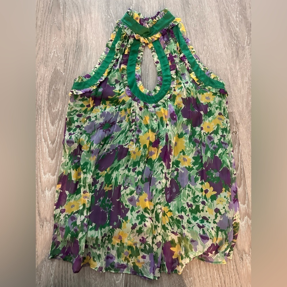 True Couture Floral Halter Top, size Small, EUC - Picture 4 of 12